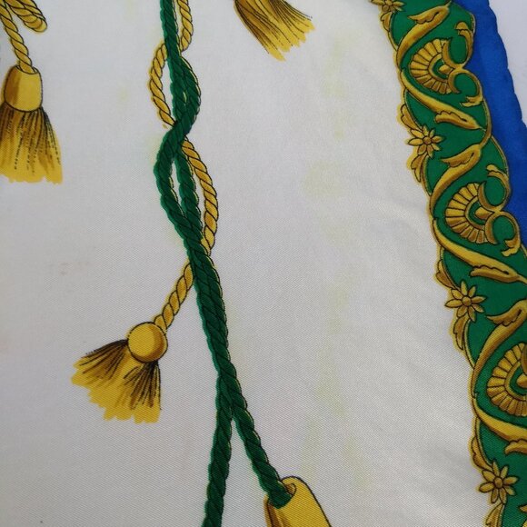 Vintage Heraldic Shield Echo Scarfs Inc Square Scarf Crest Horses Equestrian - Picture 3 of 12